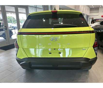 2024 Hyundai Kona SE is a Yellow 2024 Hyundai Kona SE SUV in Stuart FL