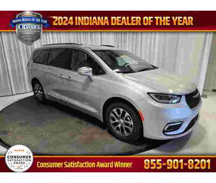 2024 Chrysler Pacifica Hybrid Pinnacle is a Silver 2024 Chrysler Pacifica Hybrid Hybrid in Fort Wayne IN