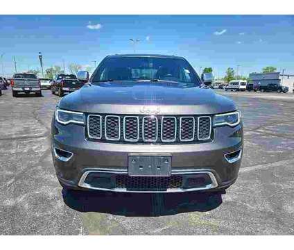 2021 Jeep Grand Cherokee Limited is a Grey 2021 Jeep grand cherokee Limited SUV in New Haven IN