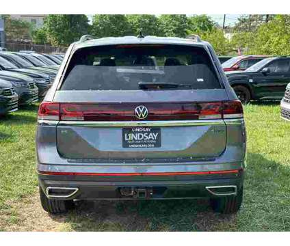 2024 Volkswagen Atlas SE w/Technology is a Grey, Silver 2024 Volkswagen Atlas SUV in Sterling VA