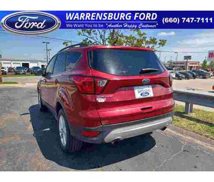 2019 Ford Escape SEL is a Red 2019 Ford Escape SEL SUV in Warrensburg MO