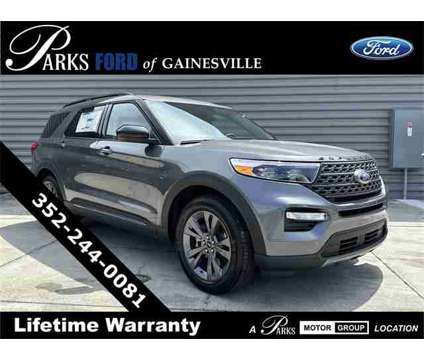 2024 Ford Explorer XLT is a Grey 2024 Ford Explorer XLT SUV in Gainesville FL