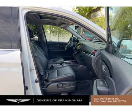 2020 Honda Pilot AWD Touring 7 Passenger is a White 2020 Honda Pilot SUV in Framingham MA