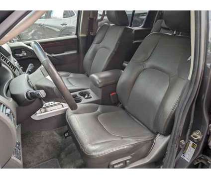 2010 Nissan Pathfinder LE is a Grey 2010 Nissan Pathfinder LE SUV in Quakertown PA