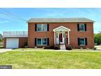 100 Van Buren Ct, Winchester, VA 22602