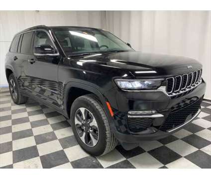 2022 Jeep Grand Cherokee Base 4xe is a Black 2022 Jeep grand cherokee SUV in Pikeville KY