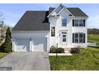 17557 Shale Dr, Hagerstown, MD 21740