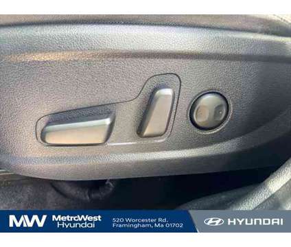 2021 Hyundai Santa Fe SEL is a Black 2021 Hyundai Santa Fe SUV in Framingham MA