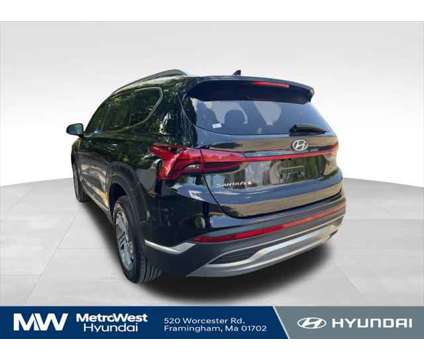 2021 Hyundai Santa Fe SEL is a Black 2021 Hyundai Santa Fe SUV in Framingham MA