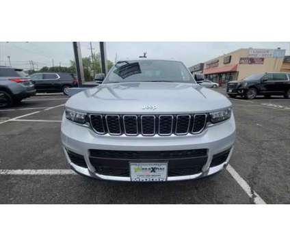 2023 Jeep Grand Cherokee L Limited 4x4 is a Silver 2023 Jeep grand cherokee Car for Sale in Union NJ