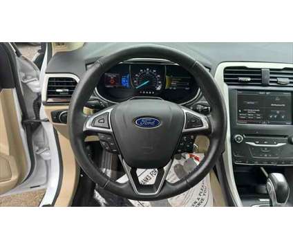 2015 Ford Fusion SE is a White 2015 Ford Fusion SE Sedan in Danbury CT
