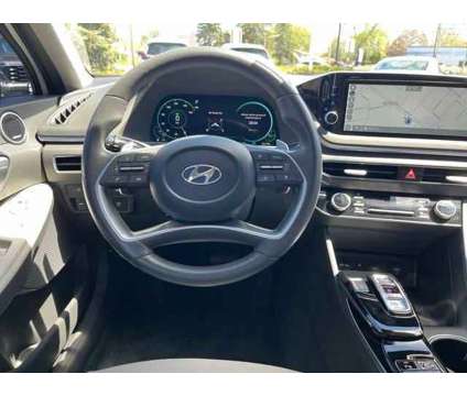 2021 Hyundai Sonata Limited is a White 2021 Hyundai Sonata Limited Sedan in Milwaukee WI