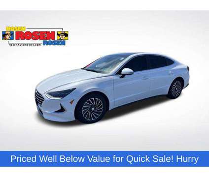 2021 Hyundai Sonata Limited is a White 2021 Hyundai Sonata Limited Sedan in Milwaukee WI