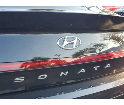 2021 Hyundai Sonata SEL is a Black 2021 Hyundai Sonata Sedan in Delray Beach FL