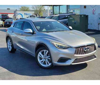 2018 Infiniti QX30 Luxury is a Silver 2018 Infiniti QX30 Luxury Station Wagon in Calumet City IL