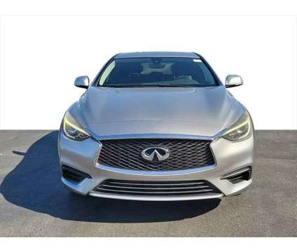 2018 Infiniti QX30 Luxury is a Silver 2018 Infiniti QX30 Luxury Station Wagon in Calumet City IL