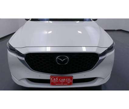 2022 Mazda CX-5 2.5 Turbo Signature is a White 2022 Mazda CX-5 SUV in Waterloo IA