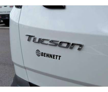 2022 Hyundai Tucson SEL is a White 2022 Hyundai Tucson SUV in Lebanon PA