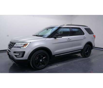 2017 Ford Explorer XLT is a Silver 2017 Ford Explorer XLT SUV in Waterloo IA