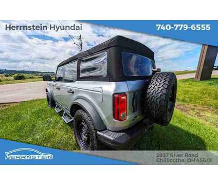 2023 Ford Bronco Black Diamond is a Silver 2023 Ford Bronco SUV in Chillicothe OH