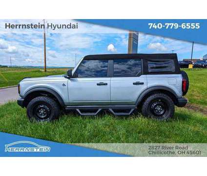 2023 Ford Bronco Black Diamond is a Silver 2023 Ford Bronco SUV in Chillicothe OH