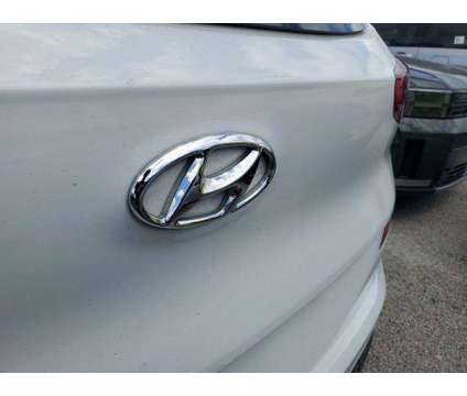 2019 Hyundai Tucson SE is a White 2019 Hyundai Tucson SE SUV in Orlando FL