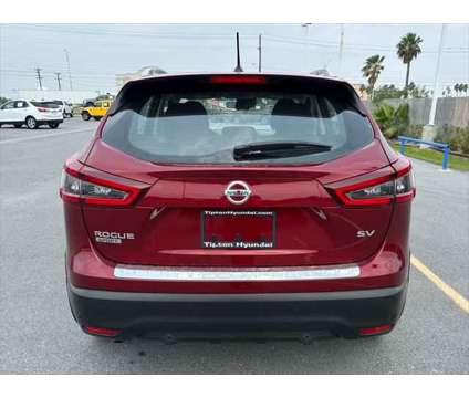 2021 Nissan Rogue Sport SV FWD Xtronic CVT is a Red 2021 Nissan Rogue Station Wagon in Brownsville TX