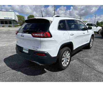 2017 Jeep Cherokee Limited 4x4 is a White 2017 Jeep Cherokee Limited SUV in Dubuque IA