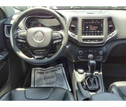 2023 Jeep Cherokee Altitude Lux 4x4 is a White 2023 Jeep Cherokee Altitude Car for Sale in Cocoa FL