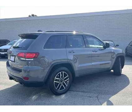 2021 Jeep Grand Cherokee Trailhawk 4X4 is a Grey 2021 Jeep grand cherokee Trailhawk SUV in Laguna Niguel CA