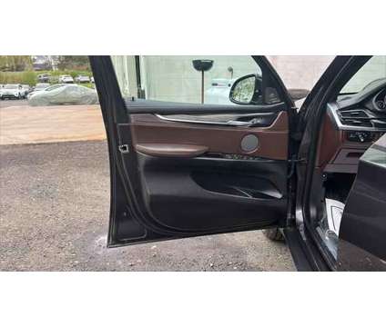 2018 BMW X5 xDrive40e iPerformance is a Grey 2018 BMW X5 3.0si SUV in Danbury CT