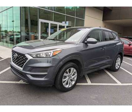 2021 Hyundai Tucson SE is a 2021 Hyundai Tucson SE SUV in Quakertown PA