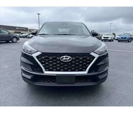 2019 Hyundai Tucson SE is a Black 2019 Hyundai Tucson SE SUV in Owensboro KY