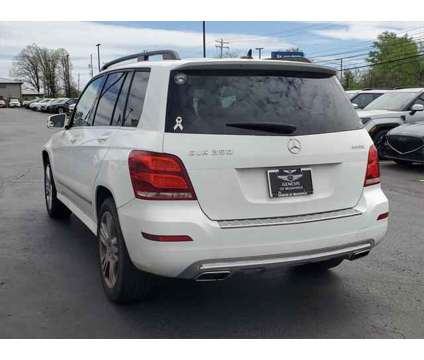 2014 Mercedes-Benz GLK 4MATIC is a White 2014 Mercedes-Benz G SUV in Brunswick OH