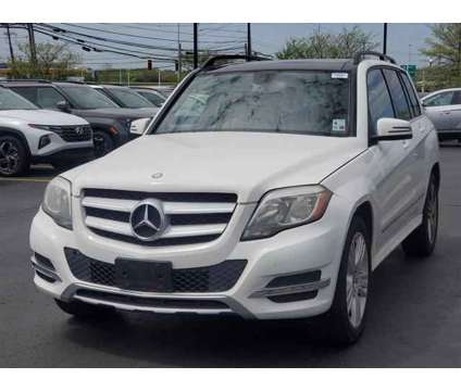 2014 Mercedes-Benz GLK 4MATIC is a White 2014 Mercedes-Benz G SUV in Brunswick OH