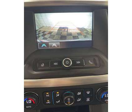 2019 GMC Acadia SLE-1 is a Silver 2019 GMC Acadia SLE SUV in Pikeville KY