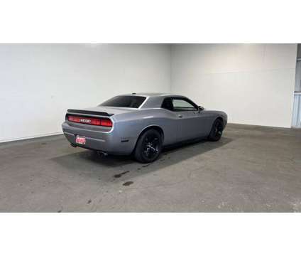 2014 Dodge Challenger R/T is a Silver 2014 Dodge Challenger R/T Coupe in Santa Rosa CA