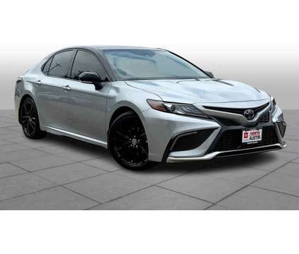 2023UsedToyotaUsedCamryUsedAuto (Natl) is a Black, Silver 2023 Toyota Camry Car for Sale