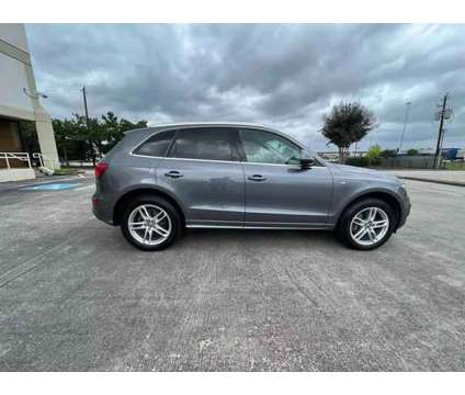 2014 Audi Q5 for sale is a Grey 2014 Audi Q5 Car for Sale in Houston TX