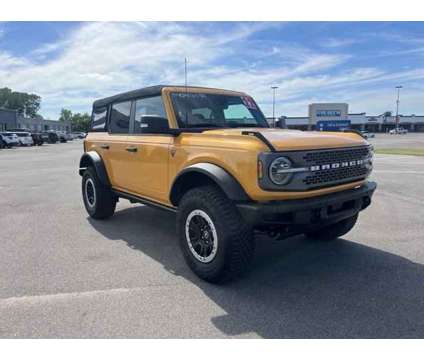 2022 Ford Bronco Badlands is a Orange 2022 Ford Bronco Car for Sale in Memphis TN