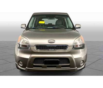2011UsedKiaUsedSoulUsed5dr Wgn Auto is a Silver 2011 Kia Soul Hatchback in Hanover MA