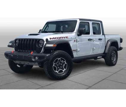 2022UsedJeepUsedGladiatorUsed4x4 is a Silver 2022 Car for Sale