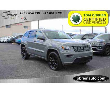 2022UsedJeepUsedGrand Cherokee WKUsed4x4 is a Grey 2022 Jeep grand cherokee SUV in Greenwood IN