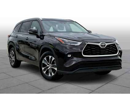 2022UsedToyotaUsedHighlanderUsedFWD (GS) is a Brown 2022 Toyota Highlander Car for Sale in Houston TX