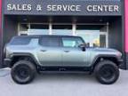 2024 GMC HUMMER EV SUV 3X 2024 GMC HUMMER EV SUV, MATTE GREEN with 2250 Miles