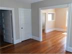 Flat For Rent In Norwood, Massachusetts