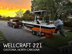 Wellcraft 221 FISHERMAN TOURNAMENT SPECIAL EDITION Center Consoles 2016