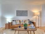 Condo For Sale In Los Angeles, California