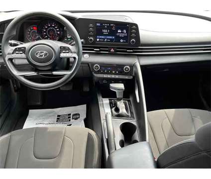 2021 Hyundai Elantra SEL is a 2021 Hyundai Elantra Sedan in Granbury TX