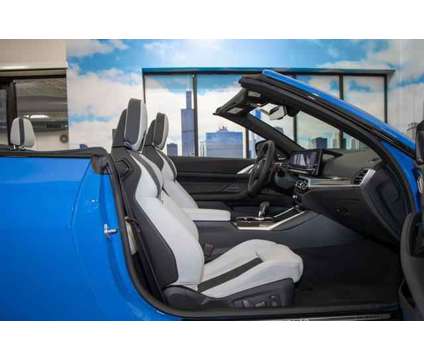 2024 BMW M4 Competition xDrive is a 2024 BMW M4 Convertible in Lake Bluff IL